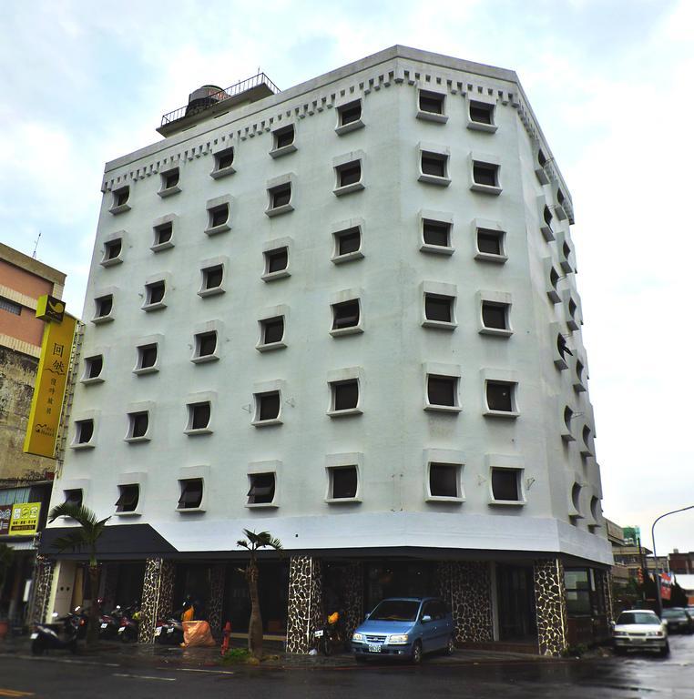 Meci Hotel Хуалянь Экстерьер фото